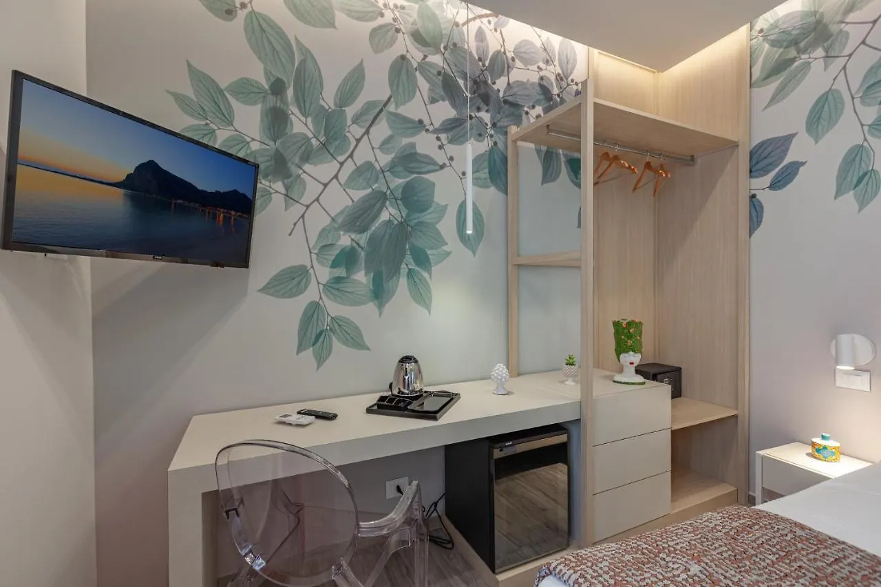 Zaararooms San Vito Lo Capo 0*,  Italia